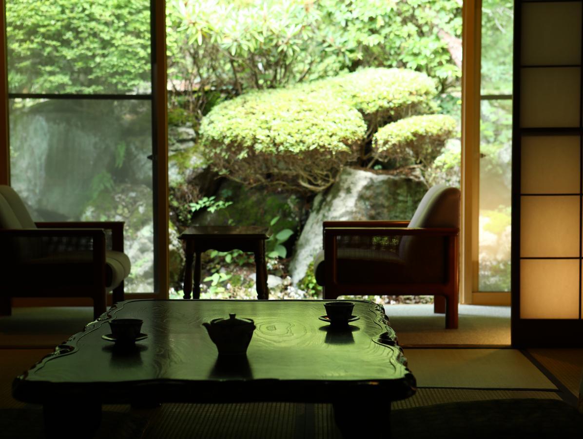 Besshoonsen Nanjyo Ryokan Ueda Bagian luar foto